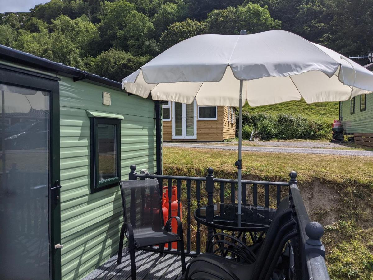 Gloria Stay - Aberystwyth Caravan Екстер'єр фото